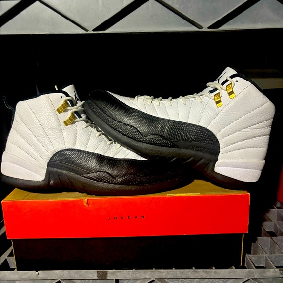 Jordan 12 Retro Taxi’s 2018 - Picture 1 of 5